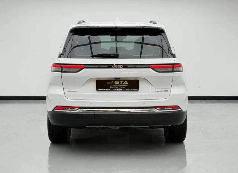 2022 Jeep Grand Cherokee LIMITED thumbnail 5