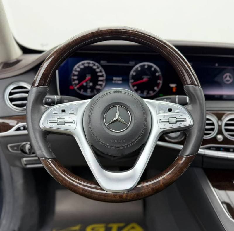 2018 Mercedes Benz S600 LWB thumbnail 7