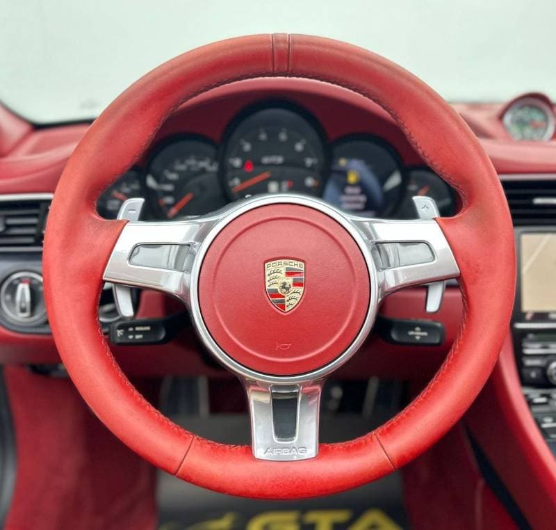 2015 Porsche 911 CARRERA 4GTS thumbnail 8