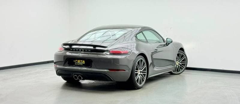 2025 Porsche 718 Cayman STANDARD thumbnail 4