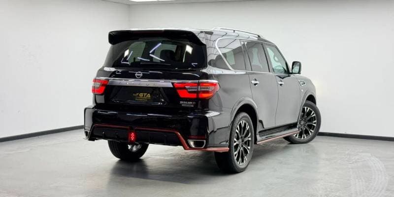 2024 Nissan Patrol NISMO thumbnail 4