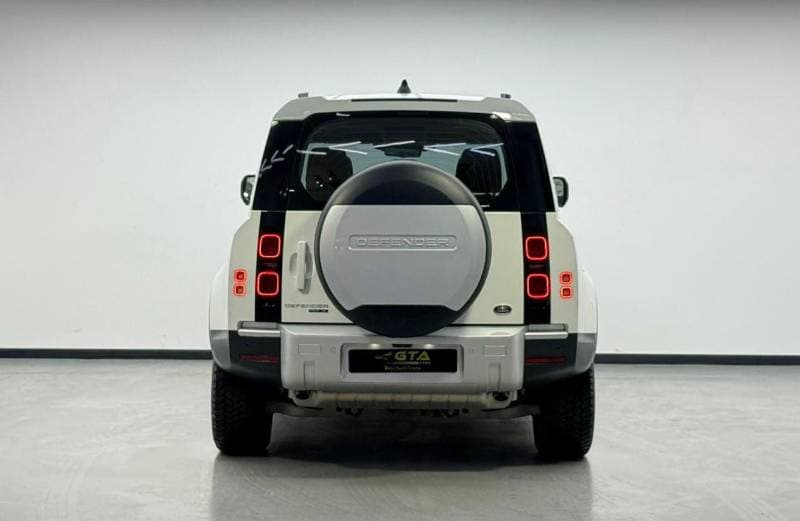 2020 Land Rover Defender 110 SE P400 thumbnail 5