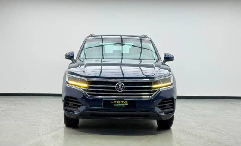 2018 Volkswagen Touareg TRENDLINE thumbnail 2