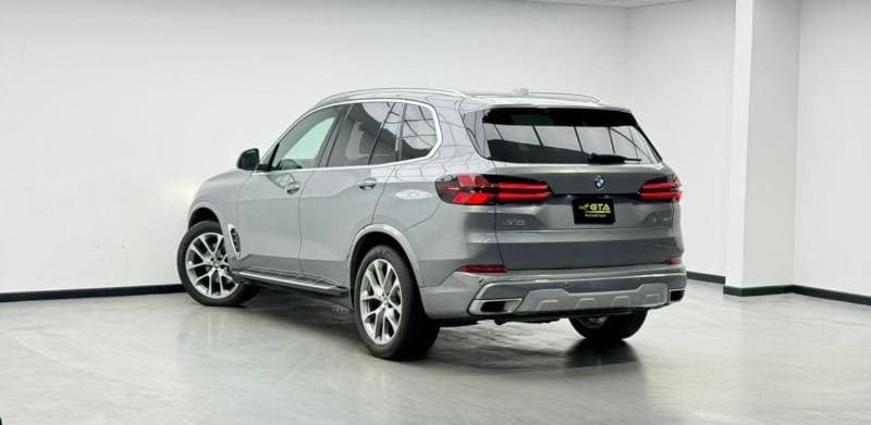 2024 BMW X5 XDRIVE40I XLINE thumbnail 6