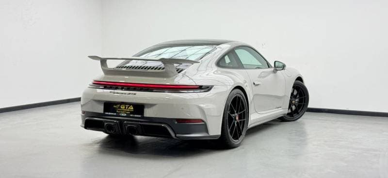 2026 Porsche 911 CARRERA GTS thumbnail 4