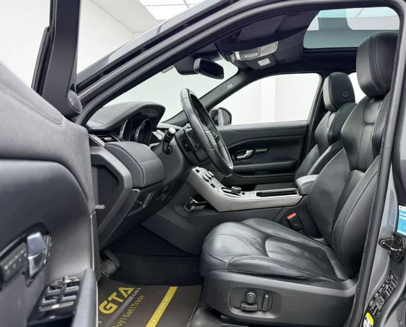 2018 Land Rover Range Rover Evoque SE thumbnail 8