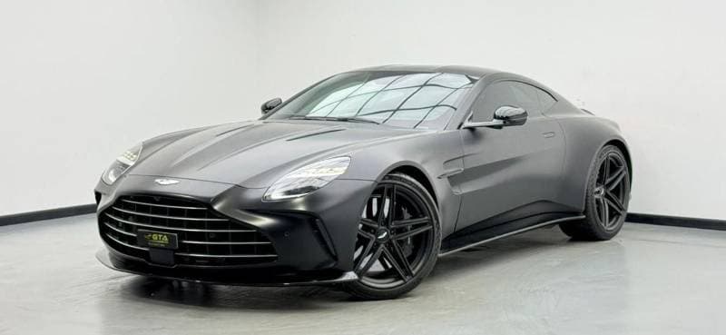 2025 Aston Martin Vantage STANDARD thumbnail 3