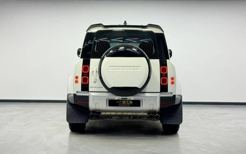 2024 Land Rover Defender 110 HSE P400 thumbnail 5