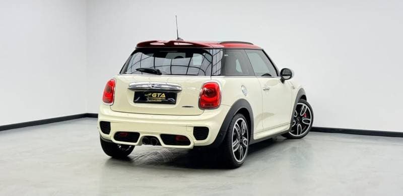 2018 Mini John Cooper Works STANDARD thumbnail 4