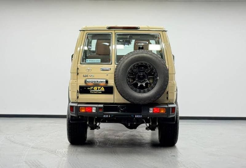 2025 Toyota Land Cruiser 70 LC 78 40TH ANNIVERSARY 4.0L AT thumbnail 5