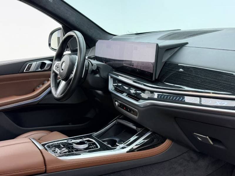 2024 BMW X7 XDRIVE40i LUXURY M SPORT PACKAGE thumbnail 7