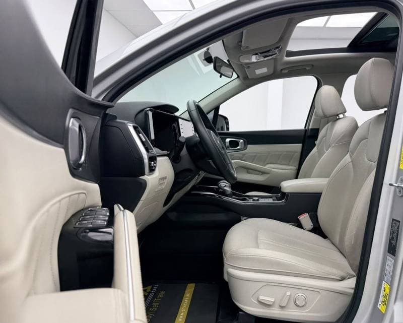 2023 Kia Sorento EX thumbnail 8