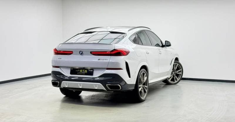 2020 BMW X6 M 50i thumbnail 4