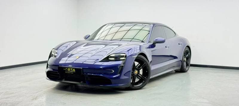 2020 Porsche Taycan thumbnail 3
