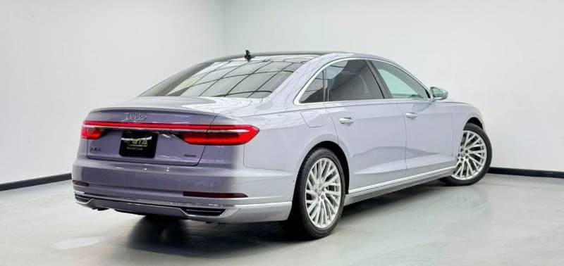 2020 Audi A8 L 60 TFSI thumbnail 6
