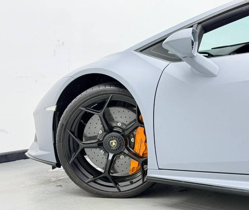 2023 Lamborghini Huracan EVO SPYDER thumbnail 5