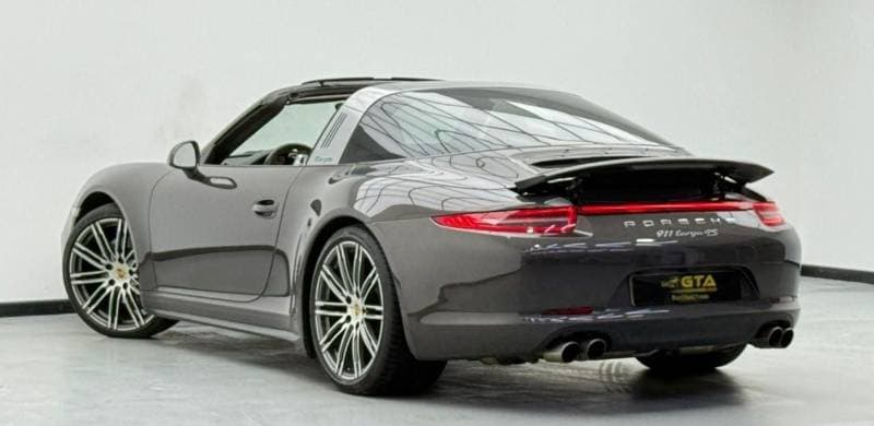2015 Porsche 911 TARGA 4S thumbnail 5