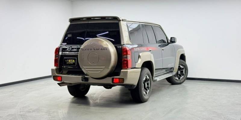 2021 Nissan Patrol SUPER SAFARI thumbnail 6
