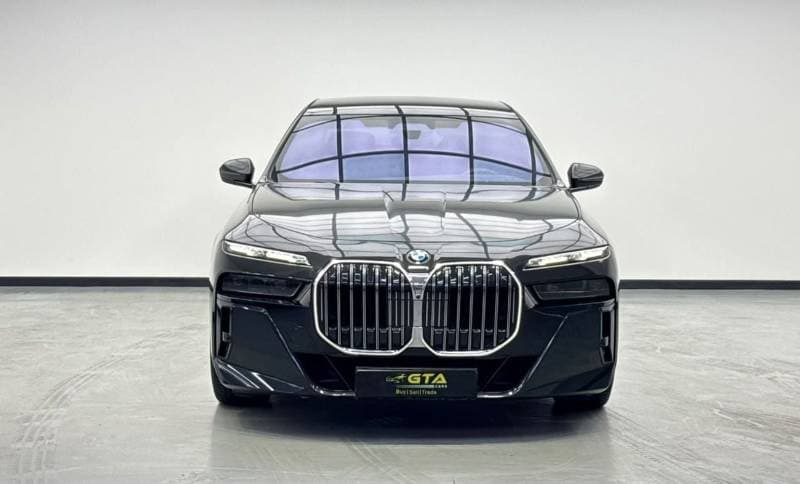 2023 BMW 735i STANDARD thumbnail 2