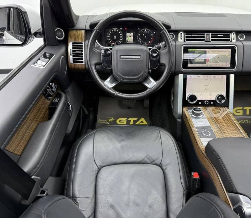 2018 Land Rover Range Rover HSE thumbnail 8