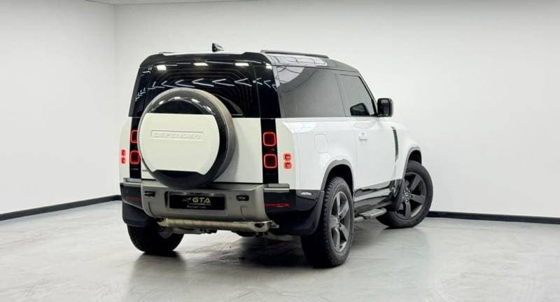 2025 Land Rover Defender 90 X DYNAMIC HSE P400 thumbnail 6