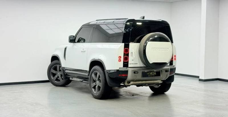 2025 Land Rover Defender 90 X DYNAMIC HSE P400 thumbnail 4