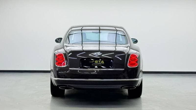 2016 Bentley Mulsanne STANDARD thumbnail 5