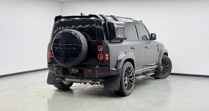 2022 Land Rover Defender 110 CARPATHIAN EDITION P525 thumbnail 6
