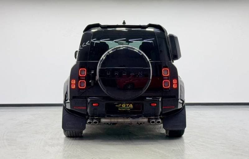 2022 Land Rover Defender 110 CARPATHIAN EDITION P525 thumbnail 5