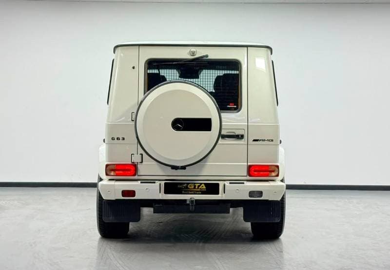 2015 Mercedes Benz G63 AMG STANDARD thumbnail 5