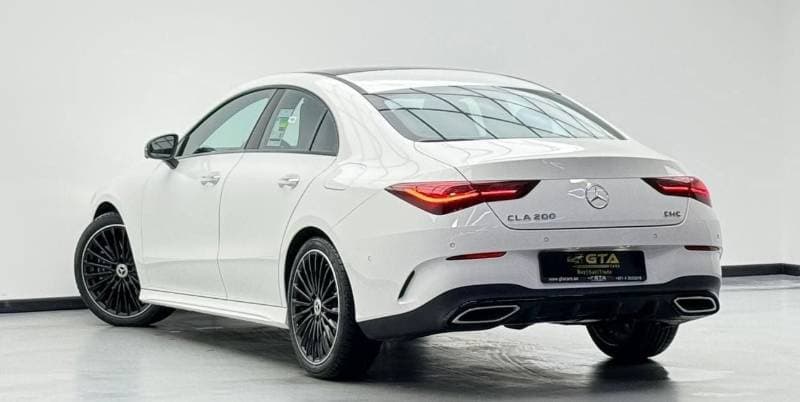 2025 Mercedes Benz CLA 200 AMG thumbnail 4