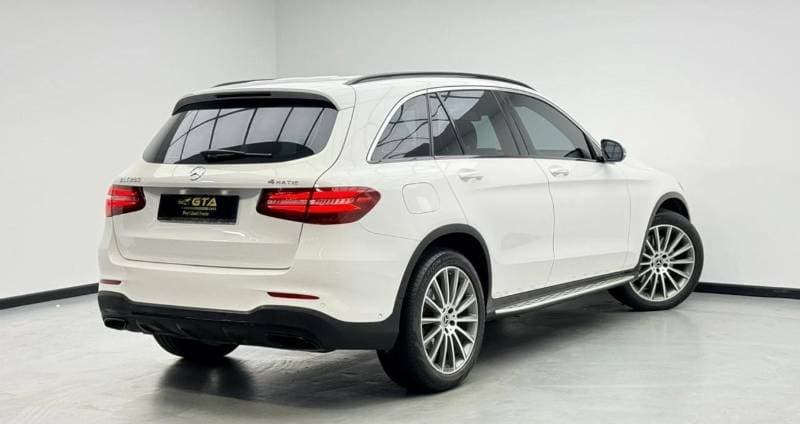 2018 Mercedes Benz GLC250 thumbnail 6
