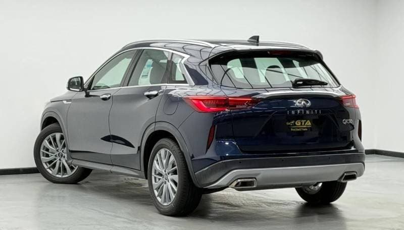 2024 Infiniti QX50 LUXE thumbnail 4
