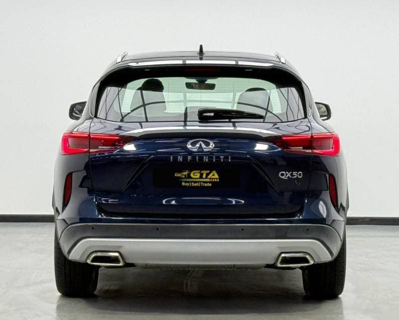 2024 Infiniti QX50 LUXE thumbnail 5