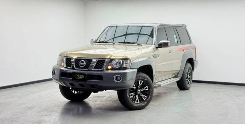 2024 Nissan Patrol SUPER SAFARI thumbnail 3