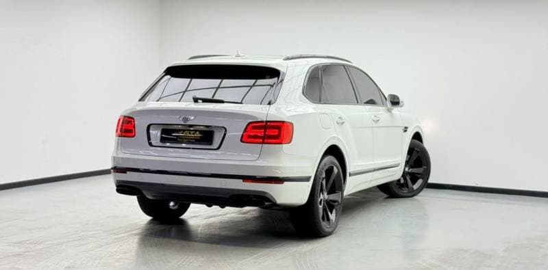 2018 Bentley Bentayga SIGNATURE thumbnail 4