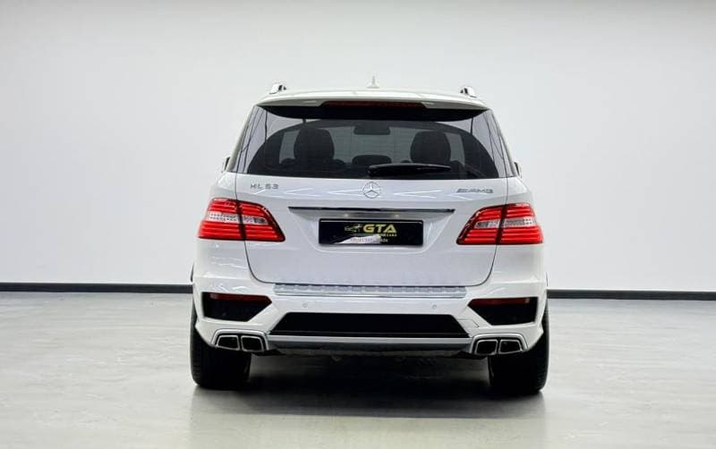 2014 Mercedes Benz ML63 AMG STANDARD thumbnail 5