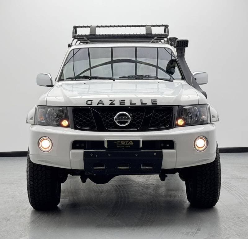 2021 Nissan Patrol SUPER SAFARI thumbnail 2