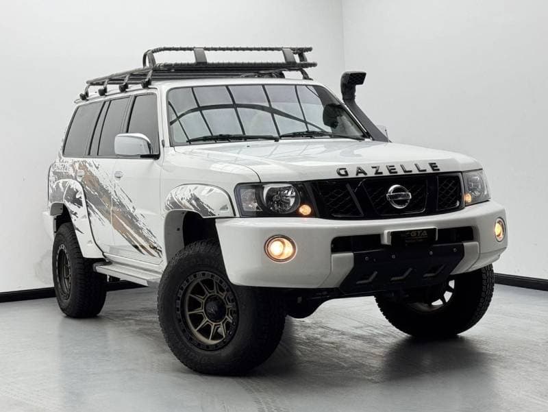 2021 Nissan Patrol SUPER SAFARI