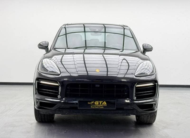 2022 Porsche Cayenne GTS thumbnail 2