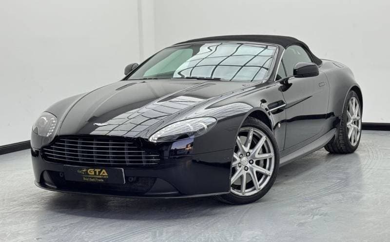 2013 Aston Martin Vantage STANDARD thumbnail 4