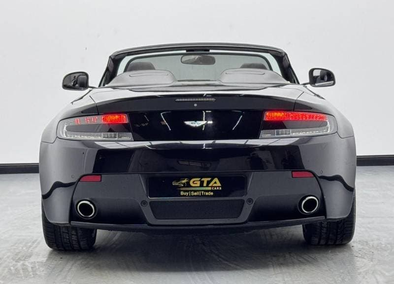 2013 Aston Martin Vantage STANDARD thumbnail 6
