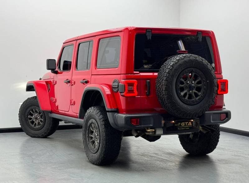 2023 Jeep Wrangler Unlimited RUBICON 392 thumbnail 6