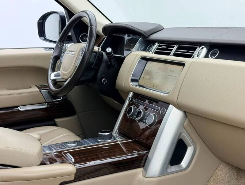 2017 Land Rover Range Rover HSE thumbnail 7