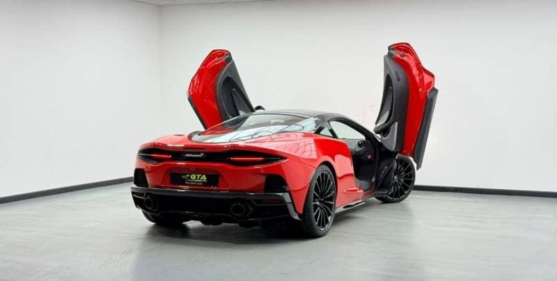 2023 McLaren GT STANDARD thumbnail 4