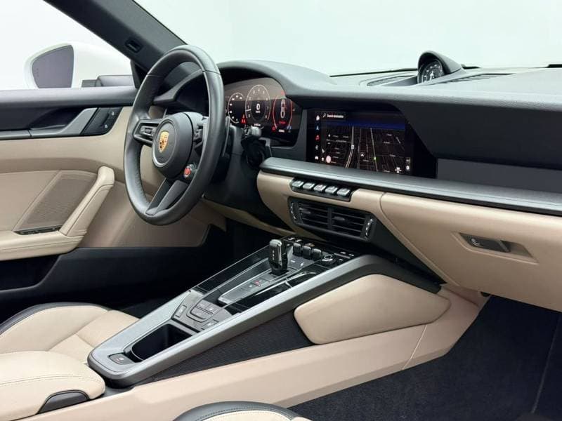2025 Porsche 911 CARRERA thumbnail 8