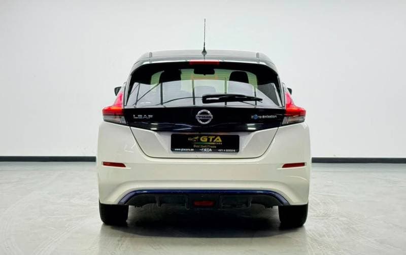 2019 Nissan Leaf S thumbnail 5