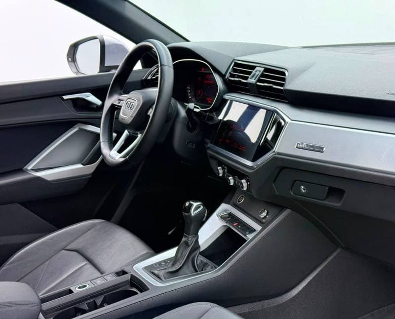2021 Audi Q3 35 TFSI ADVANCED thumbnail 7