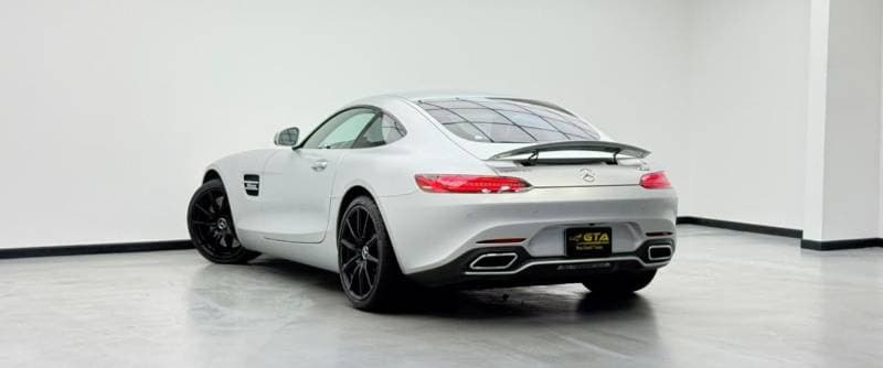 2016 Mercedes Benz AMG GT thumbnail 6