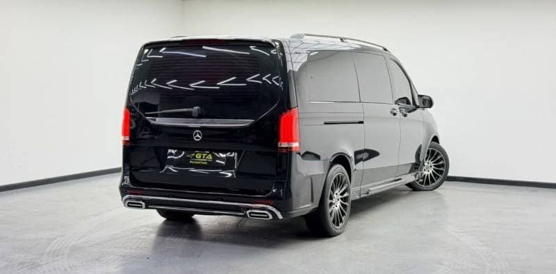 2023 Mercedes Benz V 250 AVANTGARDE/E thumbnail 4